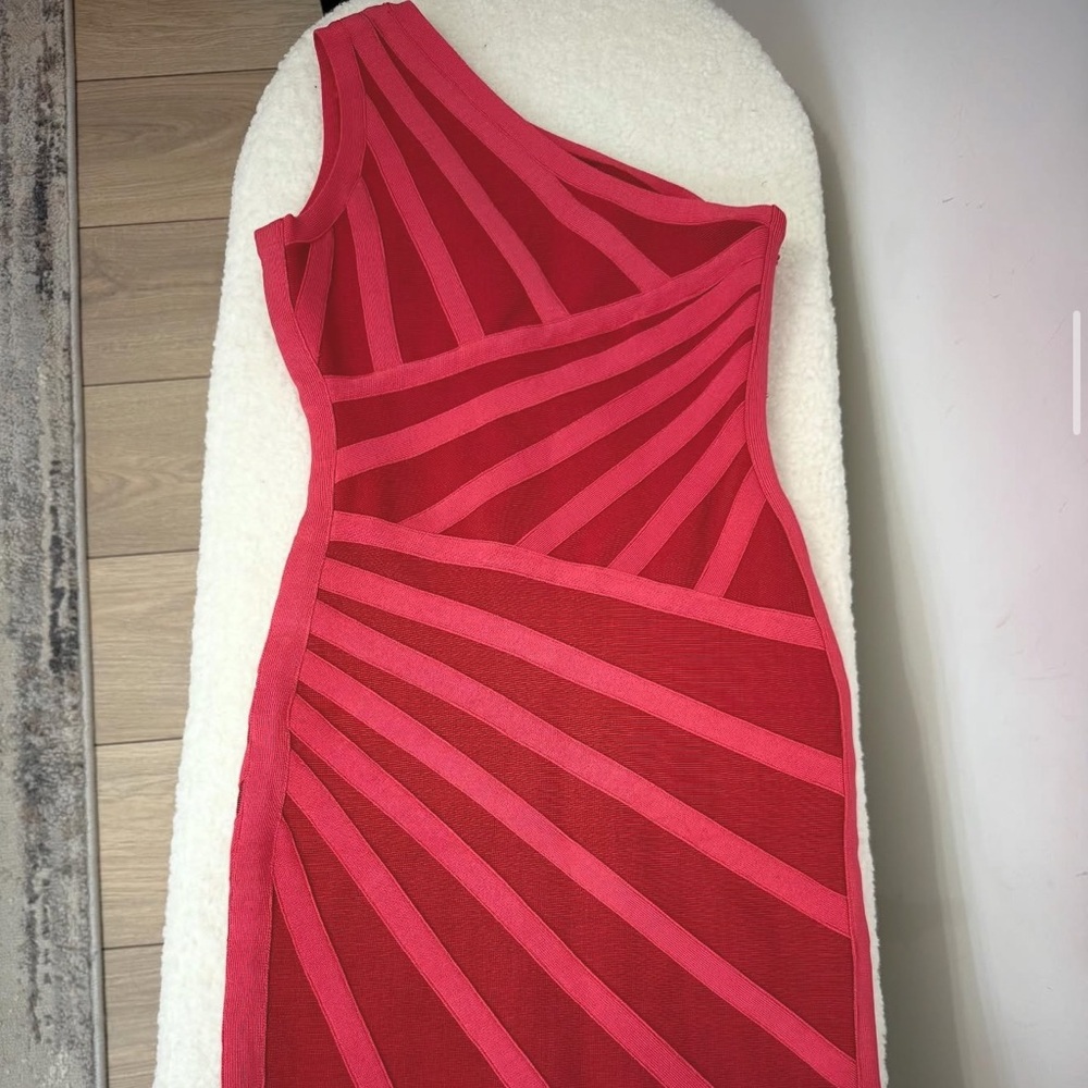 Herve Leger One Shoulder Red Dress - Picture 2 of 3